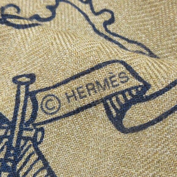 HERMES Carre Geant/Carres 140 - Beige Navy Cashmere Silk Scarf - Picture 2 of 6